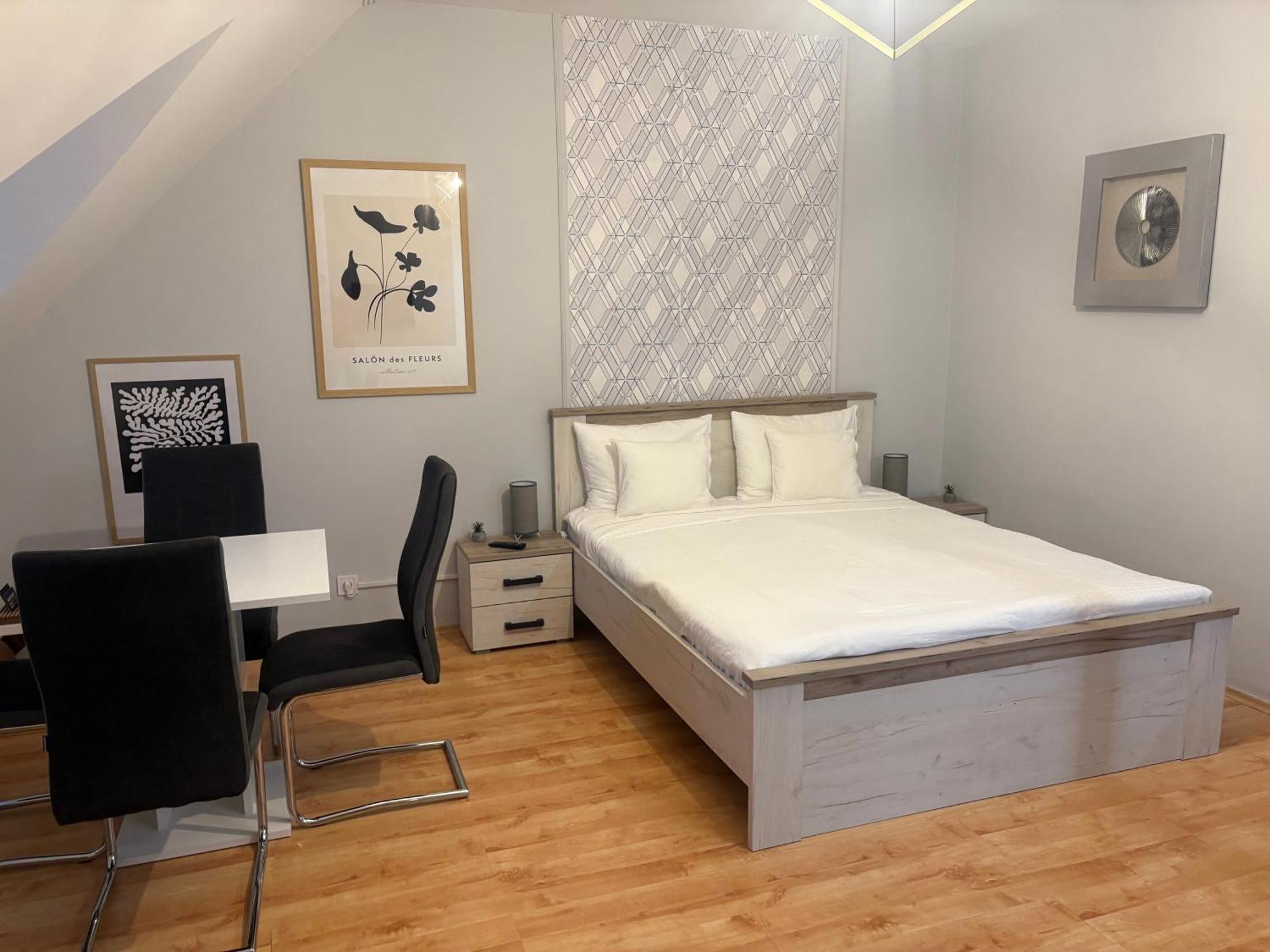 Grace Apartman ไฮจ์ดุสโซบอสโล ภายนอก รูปภาพ