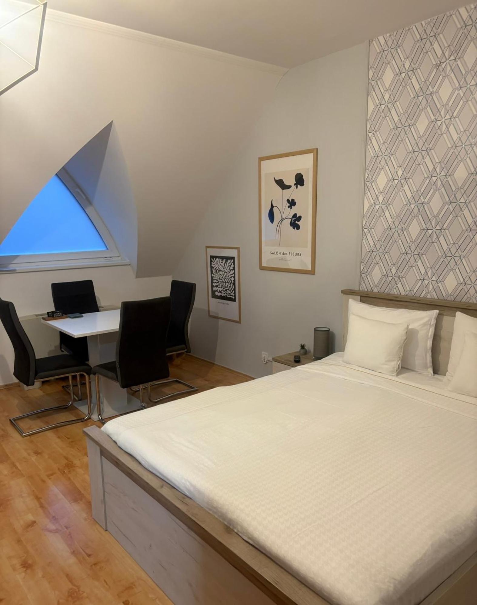 Grace Apartman ไฮจ์ดุสโซบอสโล ภายนอก รูปภาพ
